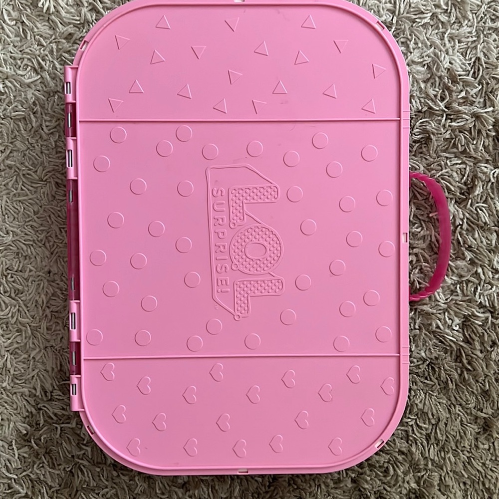 LOL doll case with handle and runway